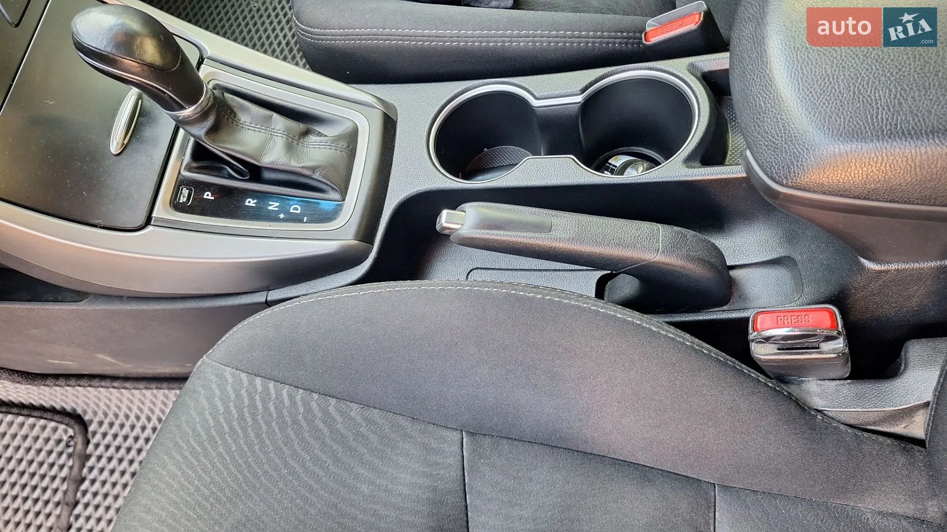 2014 Hyundai Elantra - мініатюра 6