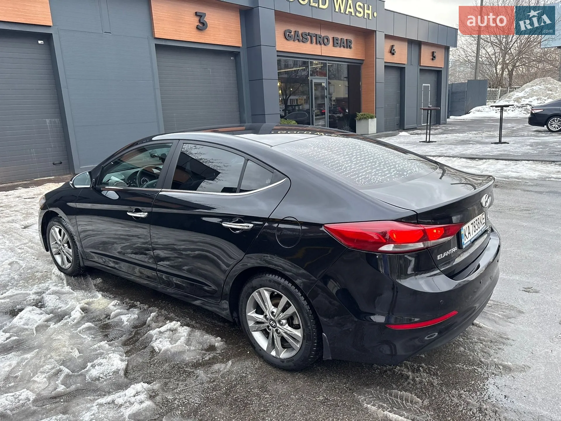 2017 Hyundai Elantra - мініатюра 5