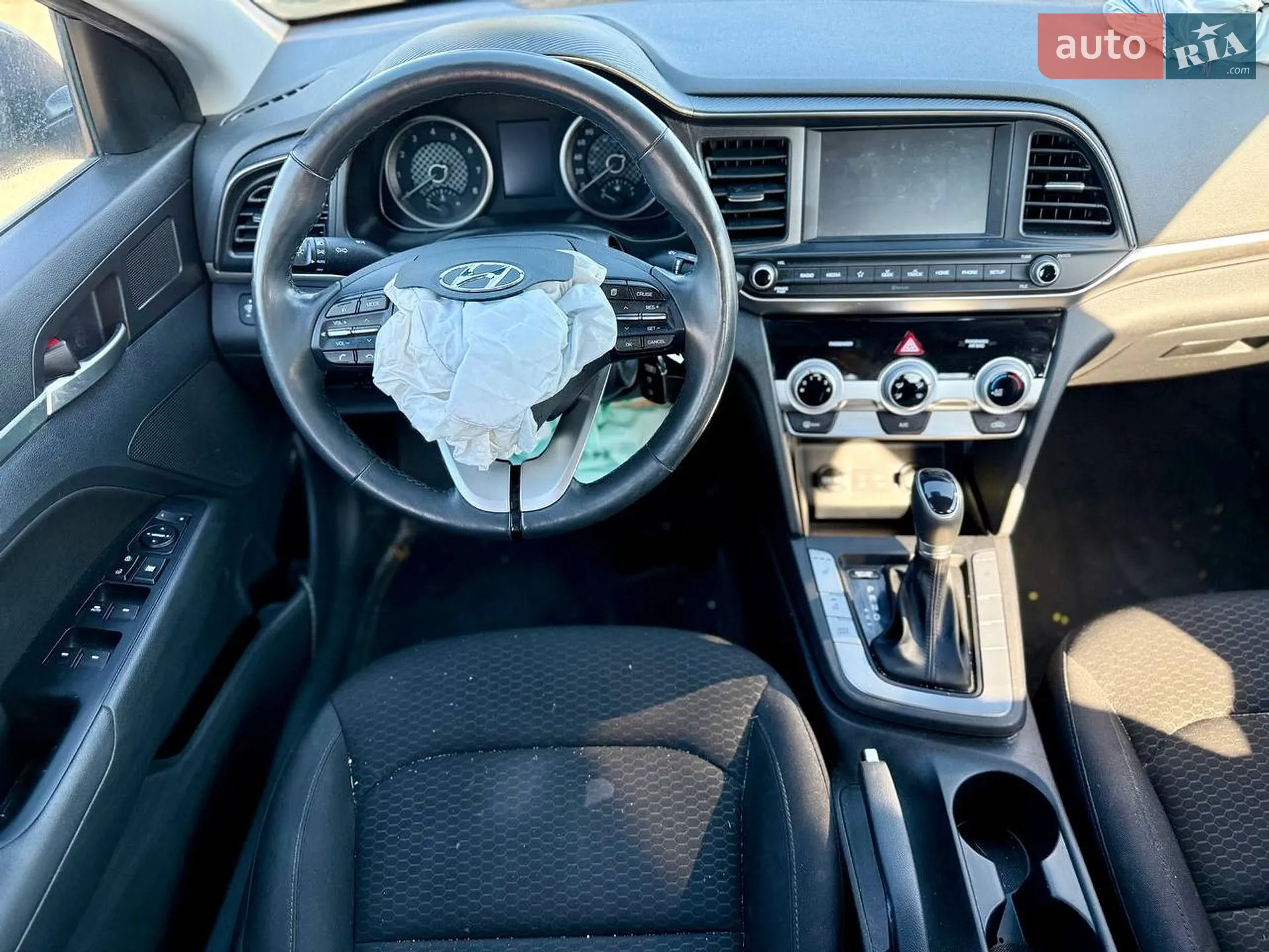 2019 Hyundai Elantra - мініатюра 39