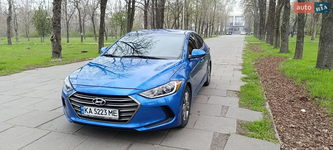 2017 Hyundai Elantra - мініатюра 15