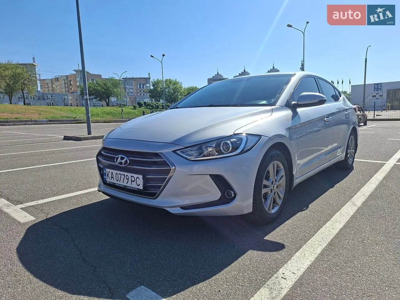 2018 Hyundai Elantra - мініатюра 38