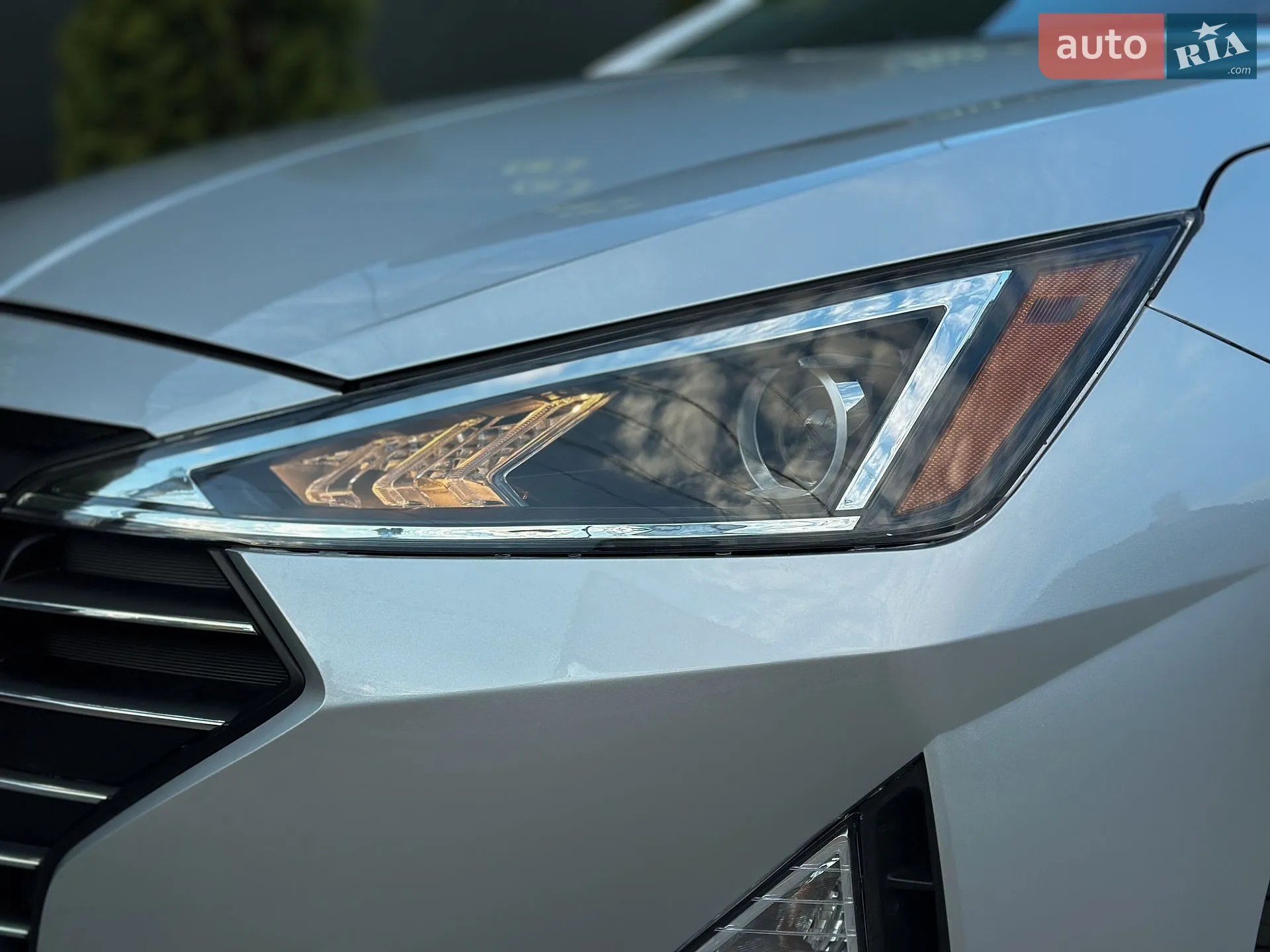 2019 Hyundai Elantra - мініатюра 21