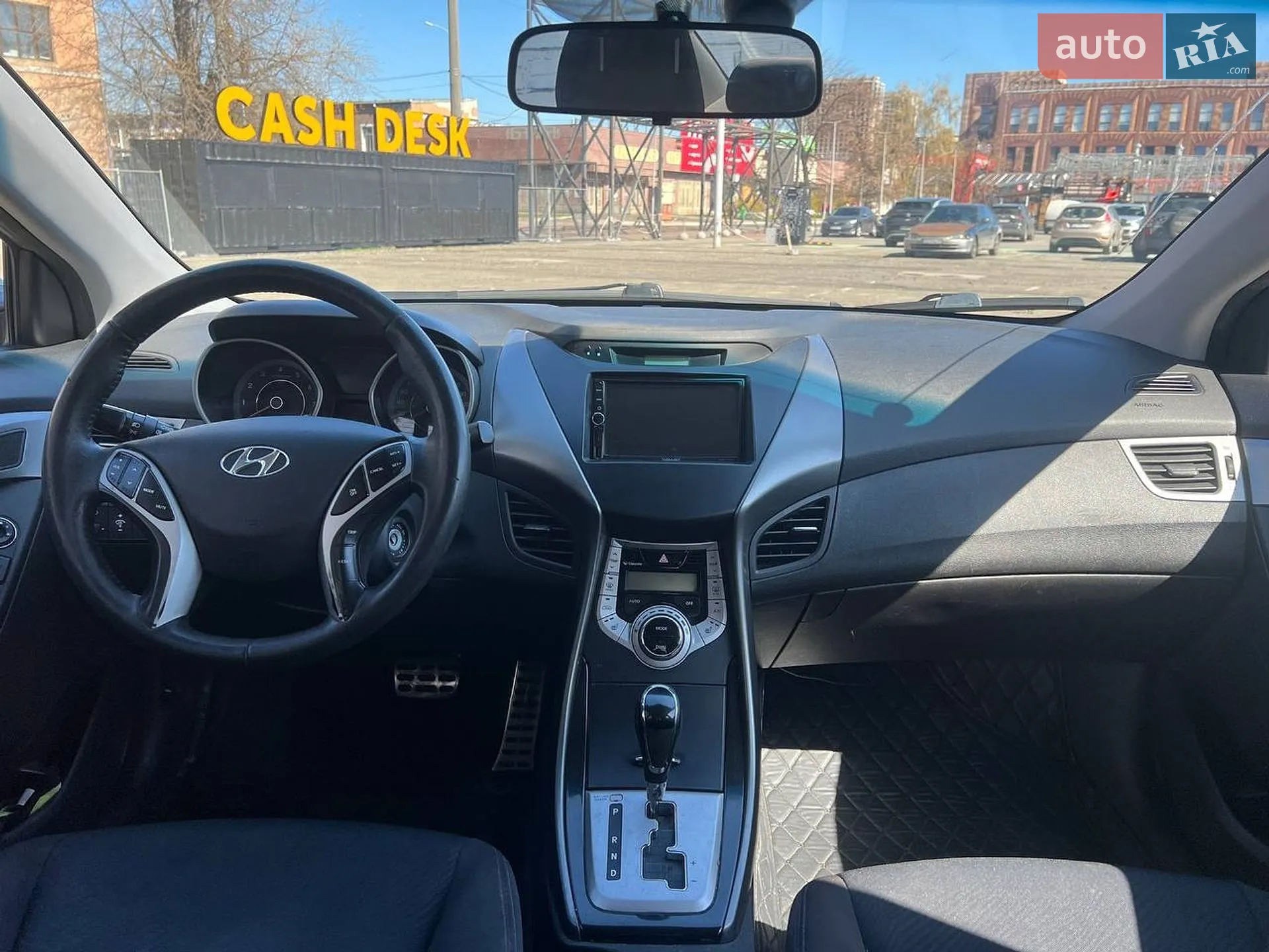 2011 Hyundai Elantra - мініатюра 13