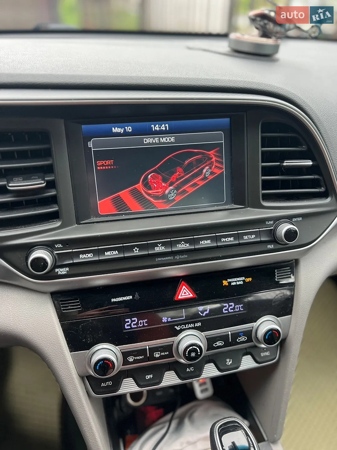 2019 Hyundai Elantra - мініатюра 13