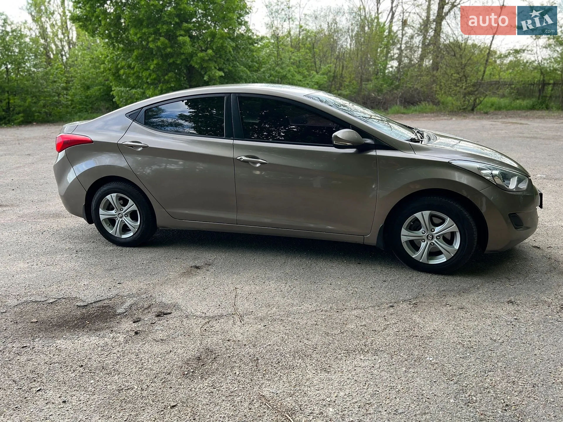 2011 Hyundai Elantra - мініатюра 4