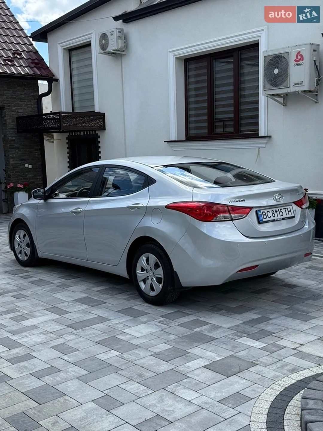 2011 Hyundai Elantra - мініатюра 5