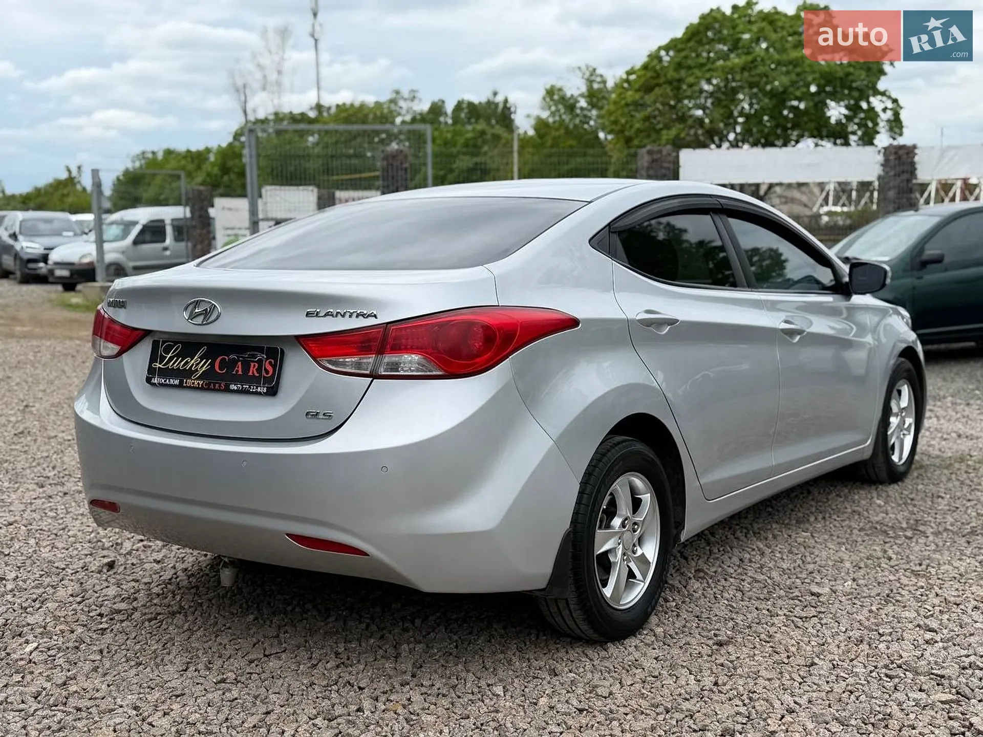 2011 Hyundai Elantra - мініатюра 5
