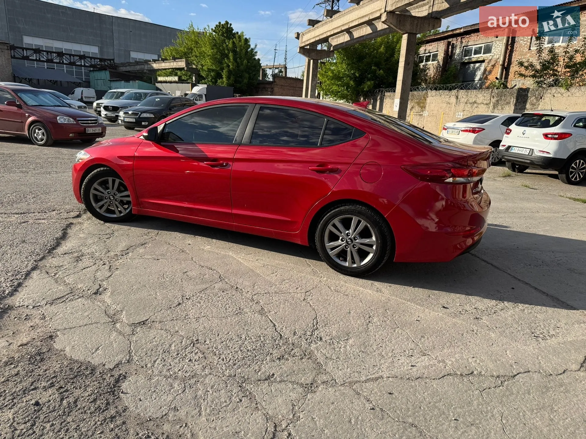2016 Hyundai Elantra - мініатюра 8