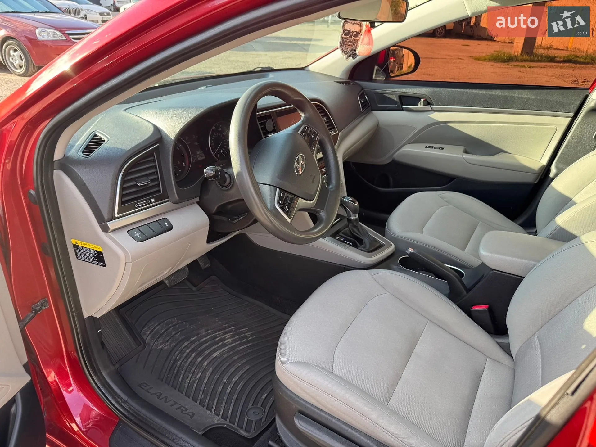 2016 Hyundai Elantra - мініатюра 10
