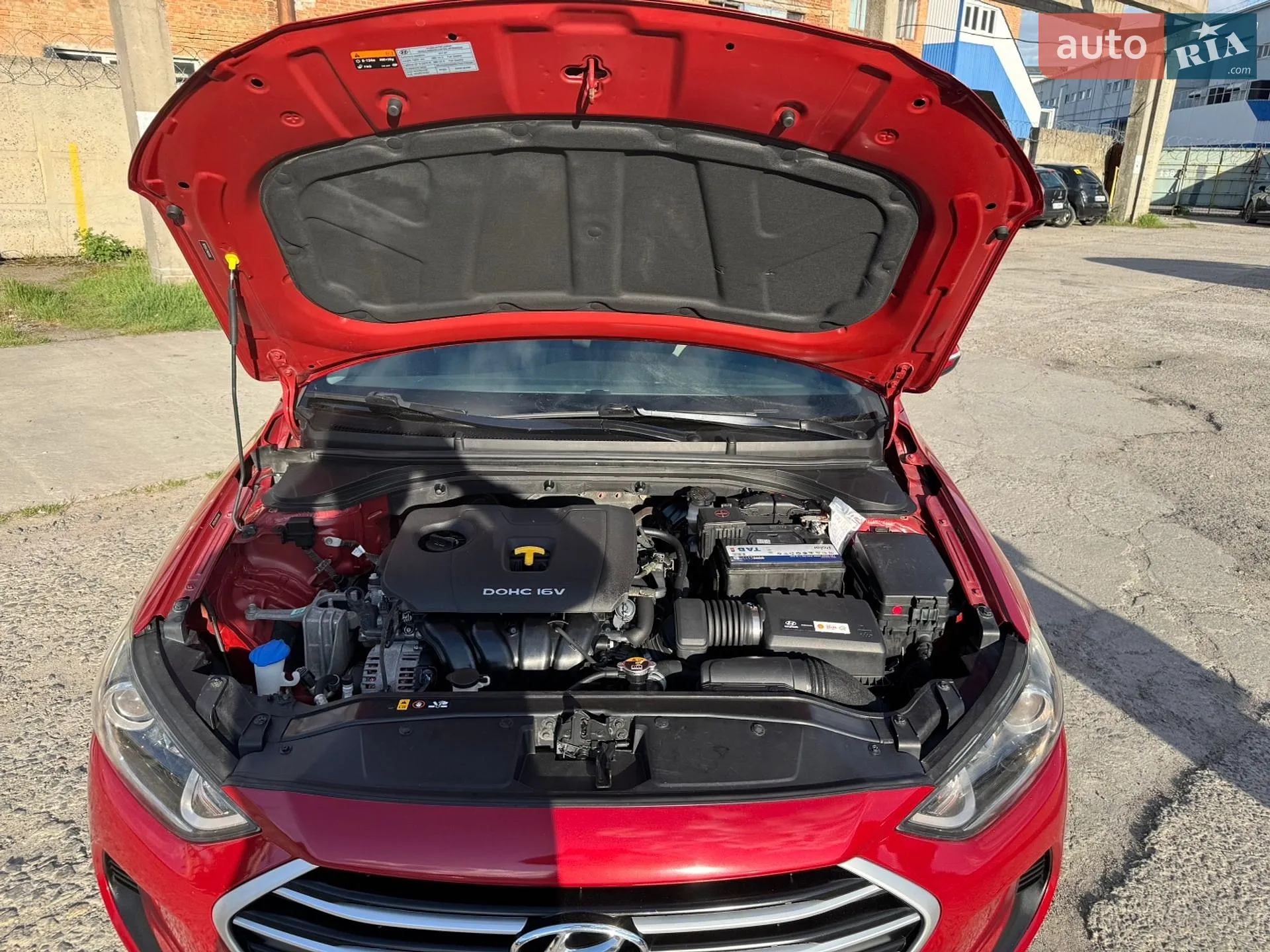 2016 Hyundai Elantra - мініатюра 13