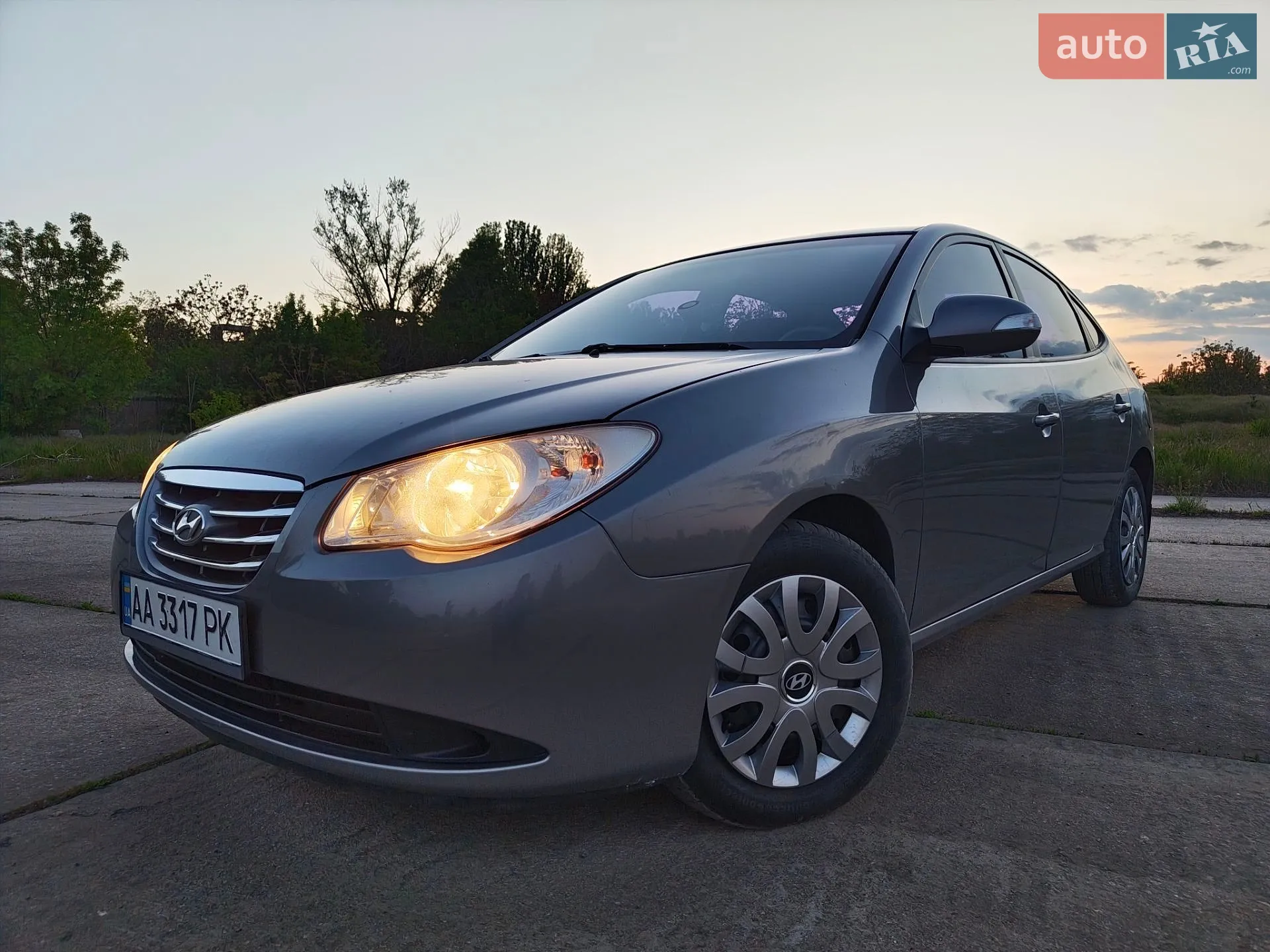 2011 Hyundai Elantra - мініатюра 2