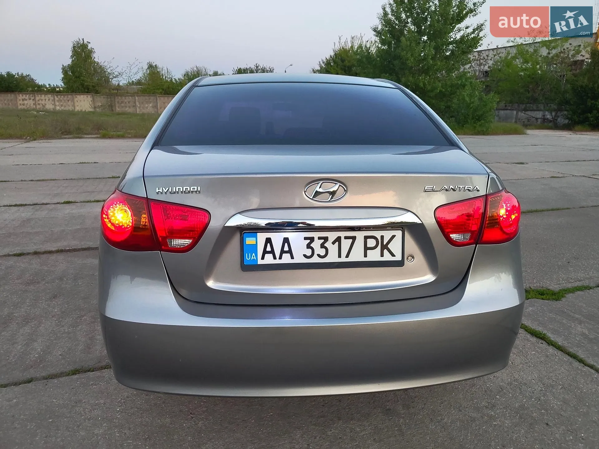 2011 Hyundai Elantra - мініатюра 17