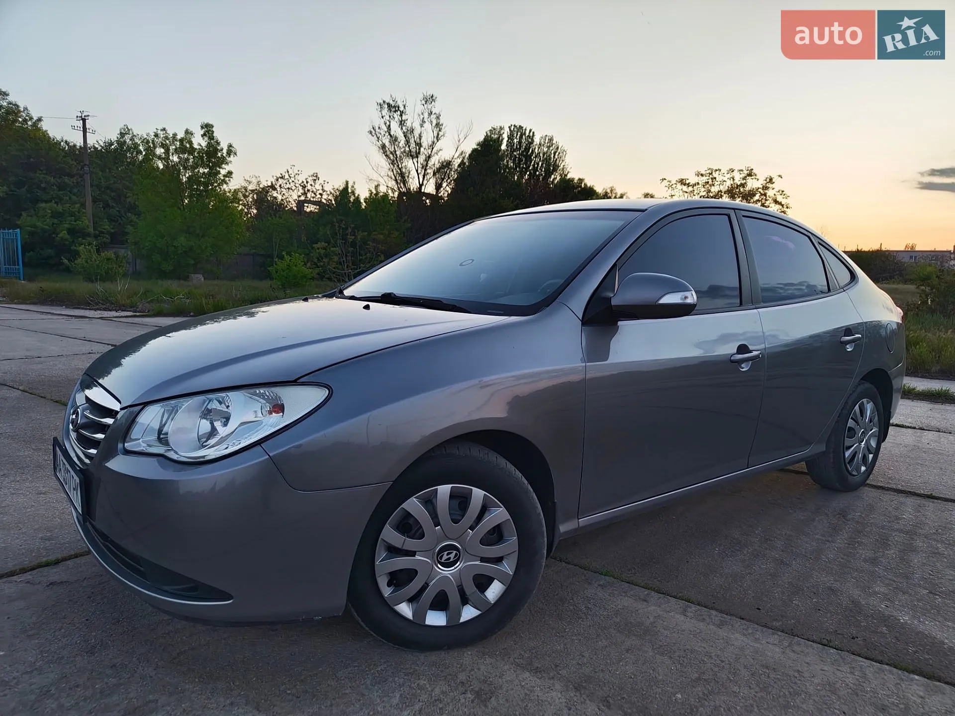 2011 Hyundai Elantra - мініатюра 19