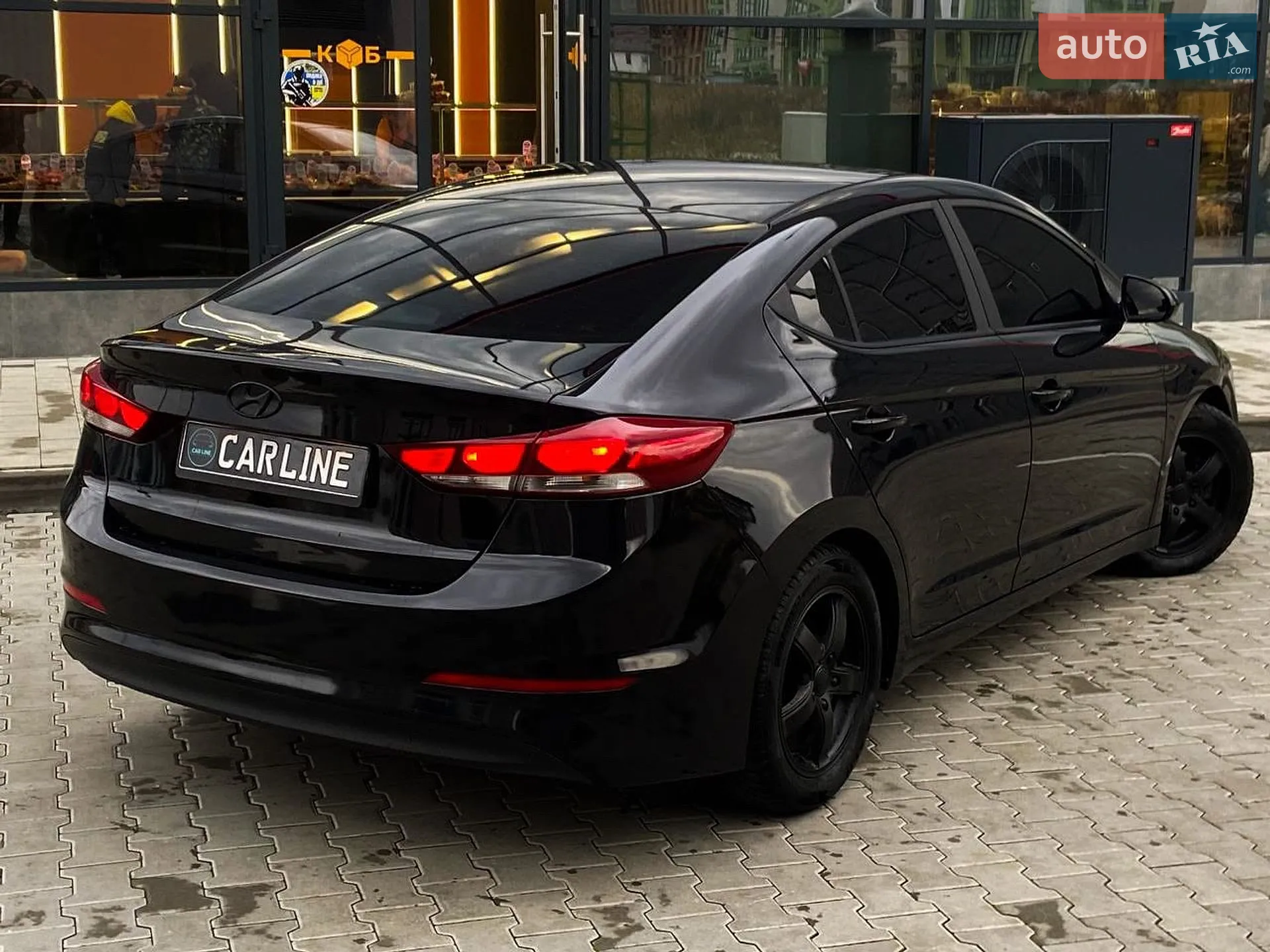 2017 Hyundai Elantra - мініатюра 3