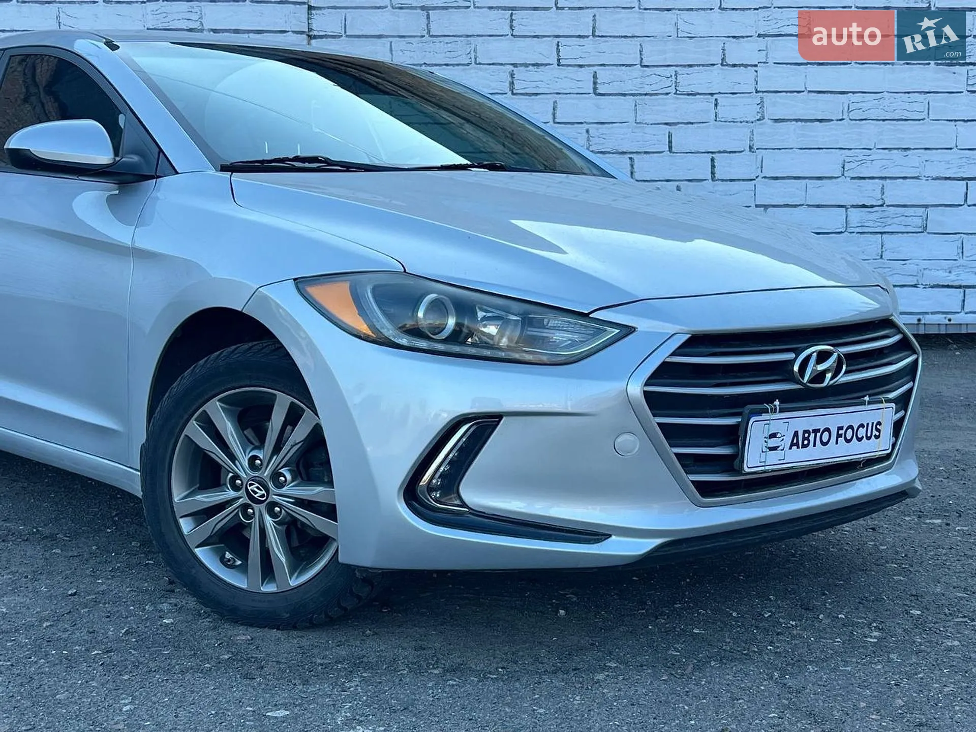 2016 Hyundai Elantra - мініатюра 2