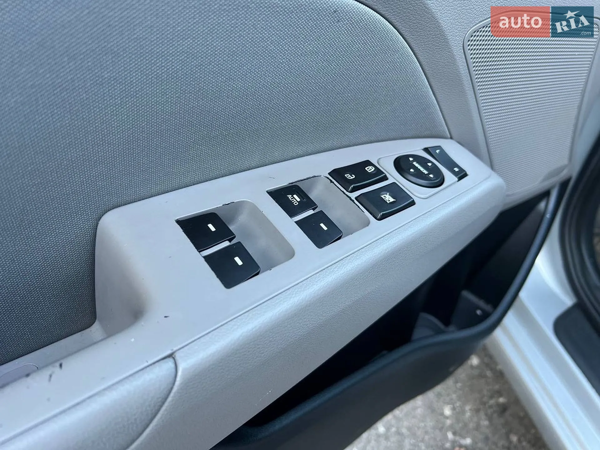 2016 Hyundai Elantra - мініатюра 17