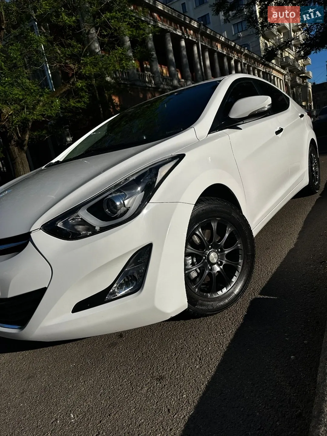 2015 Hyundai Elantra - фото 1