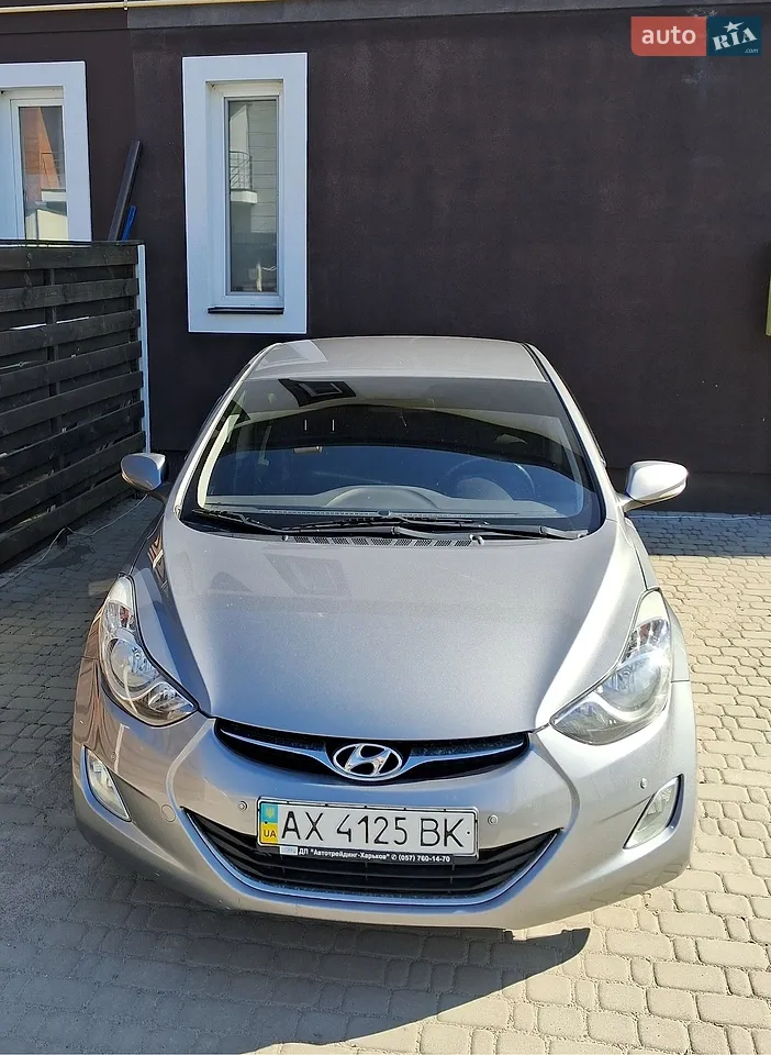 2013 Hyundai Elantra - мініатюра 15