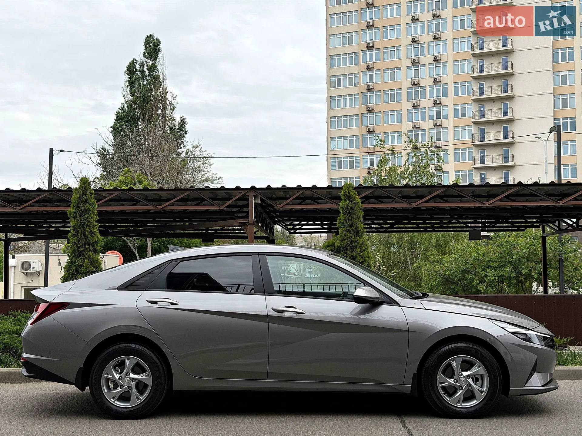 2023 Hyundai Elantra - мініатюра 32
