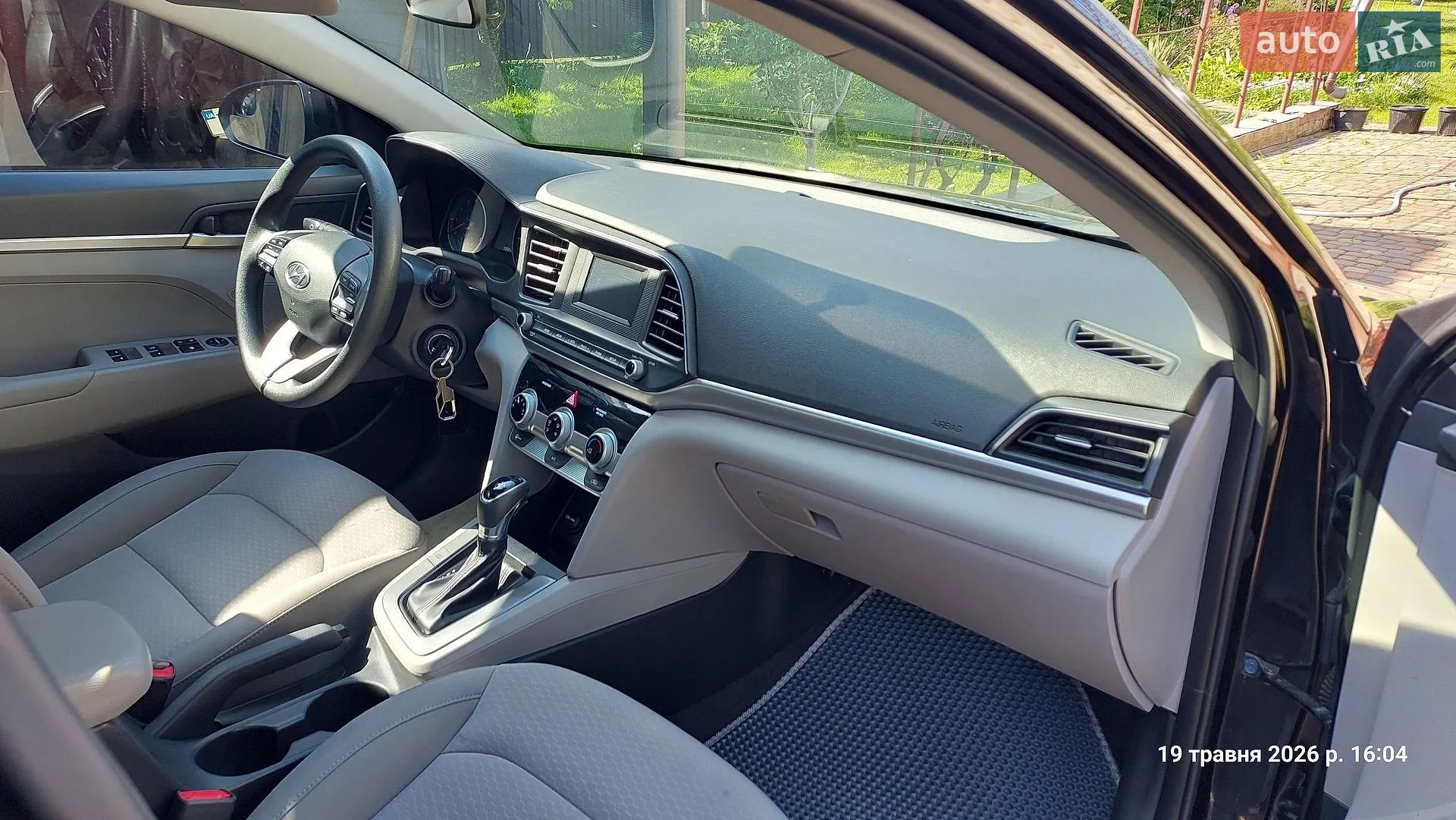 2018 Hyundai Elantra - мініатюра 13