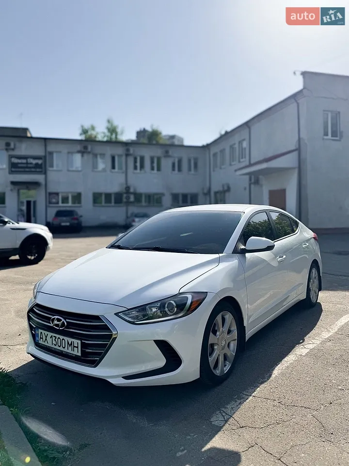 2016 Hyundai Elantra - мініатюра 23