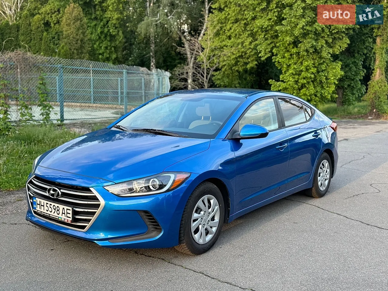 2016 Hyundai Elantra - мініатюра 25