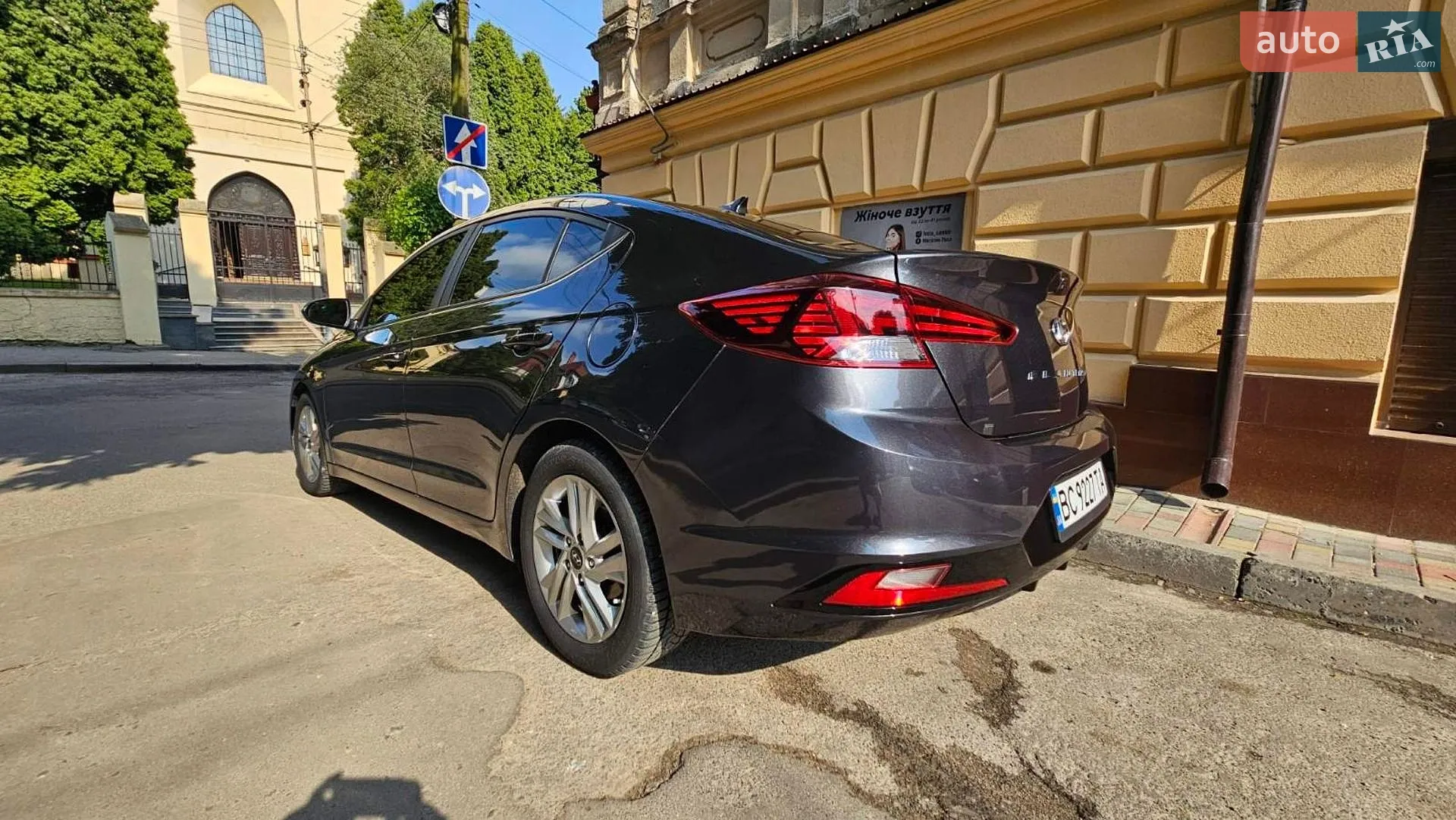 2020 Hyundai Elantra - мініатюра 65