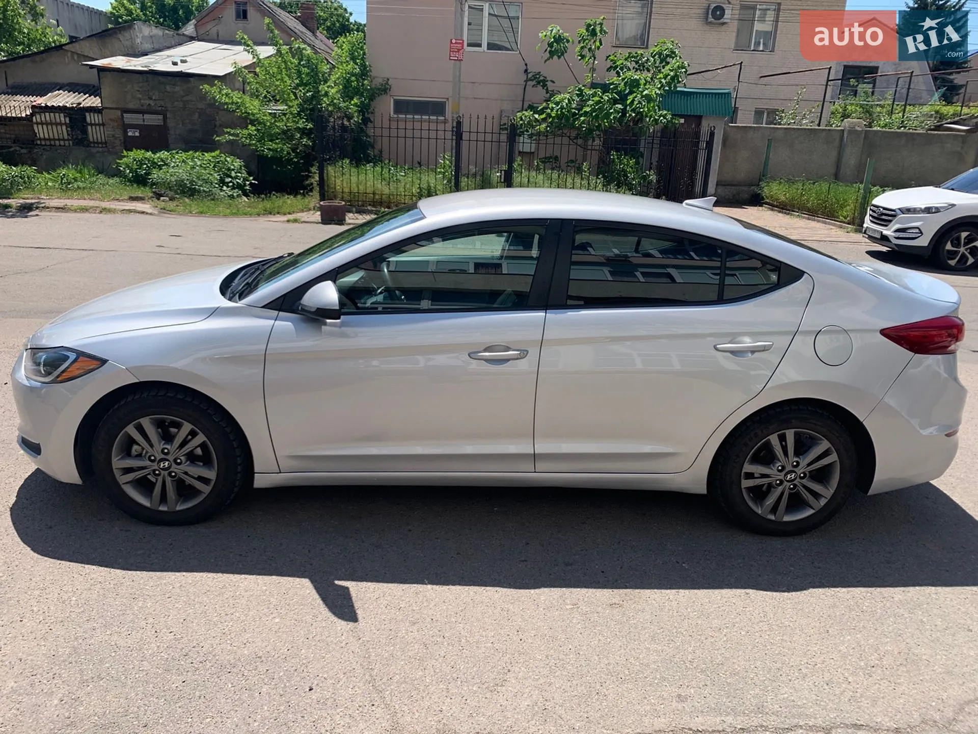 2018 Hyundai Elantra - мініатюра 3