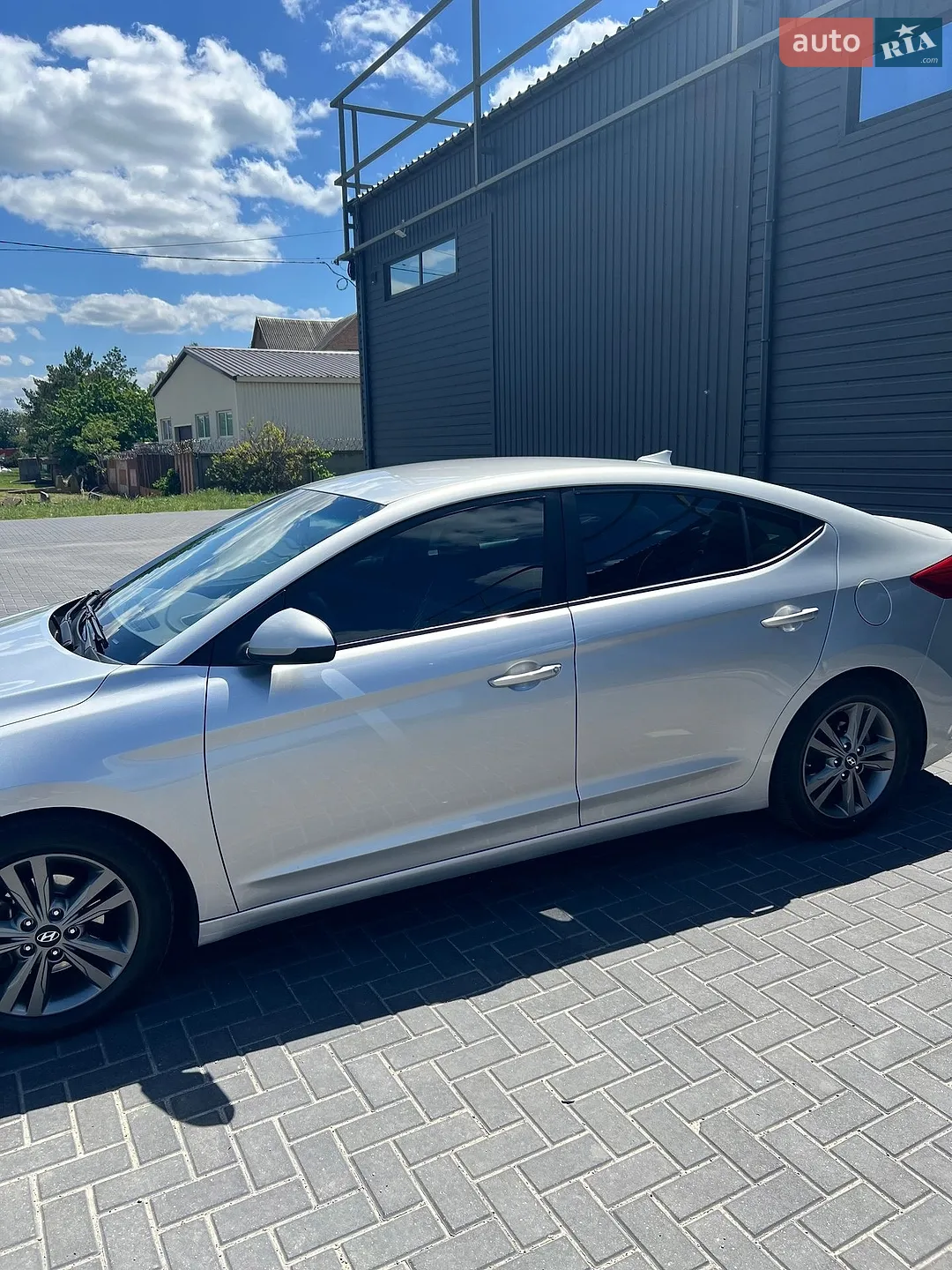 2018 Hyundai Elantra - мініатюра 2