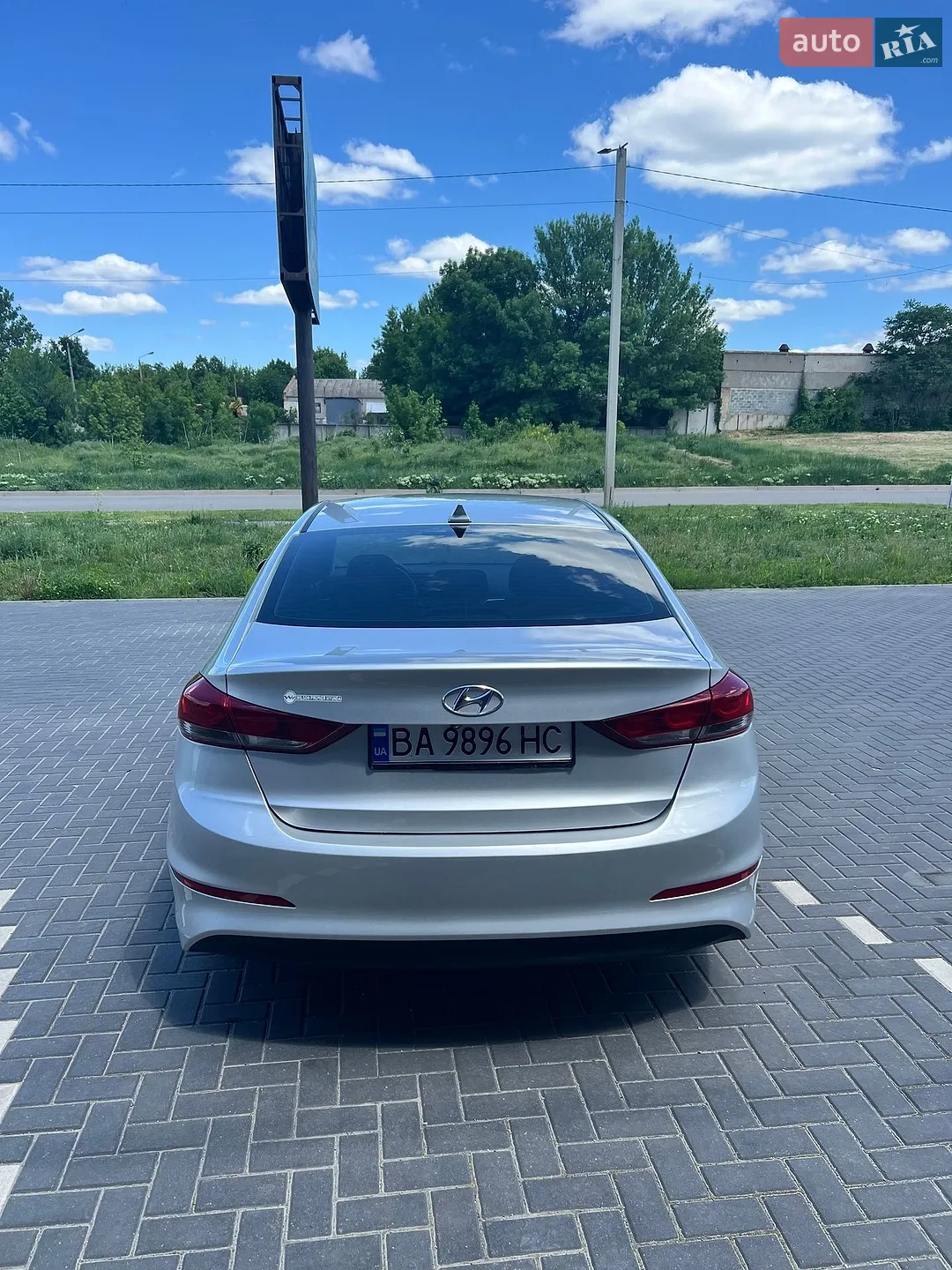 2018 Hyundai Elantra - мініатюра 5