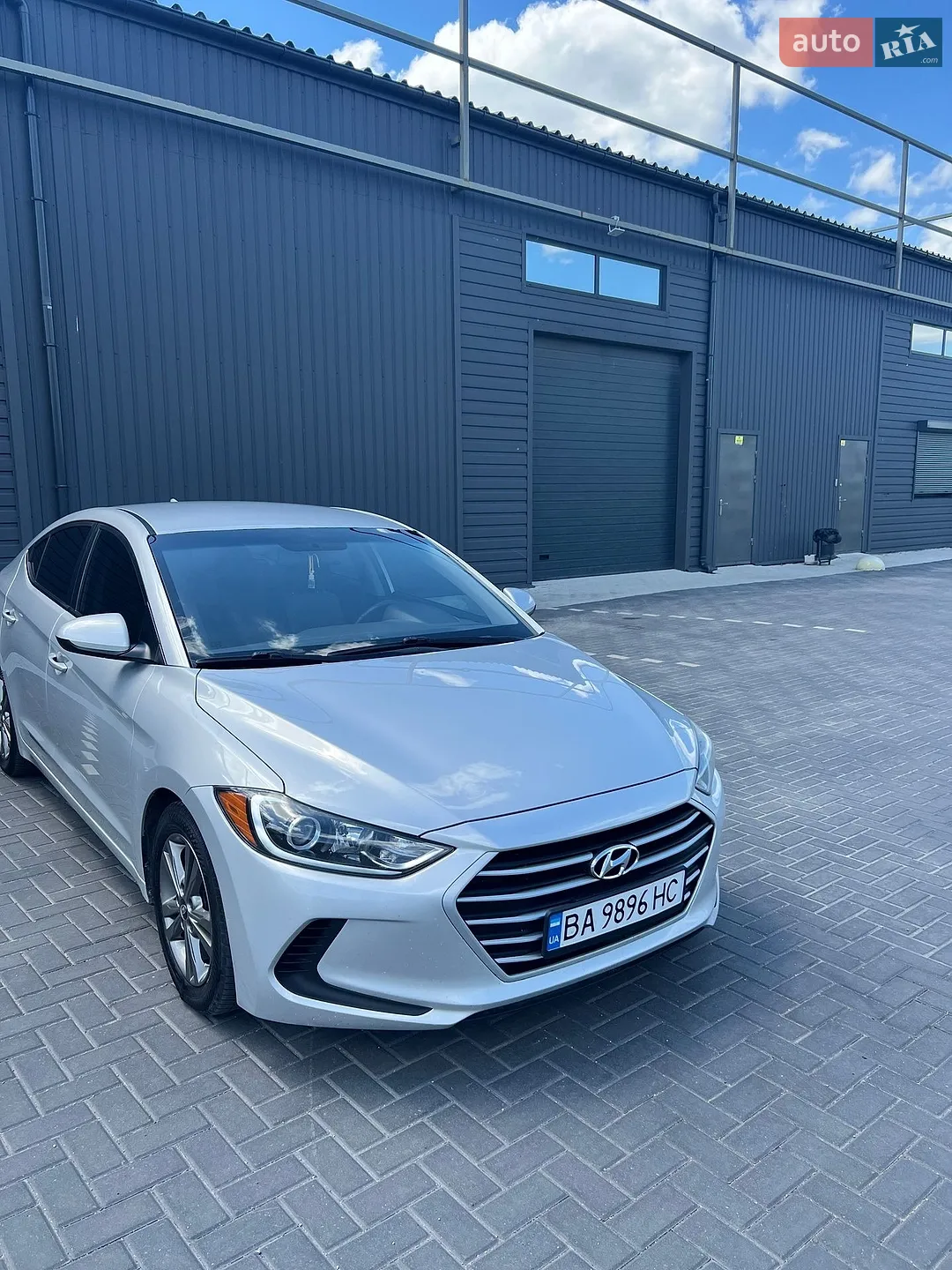 2018 Hyundai Elantra - мініатюра 10