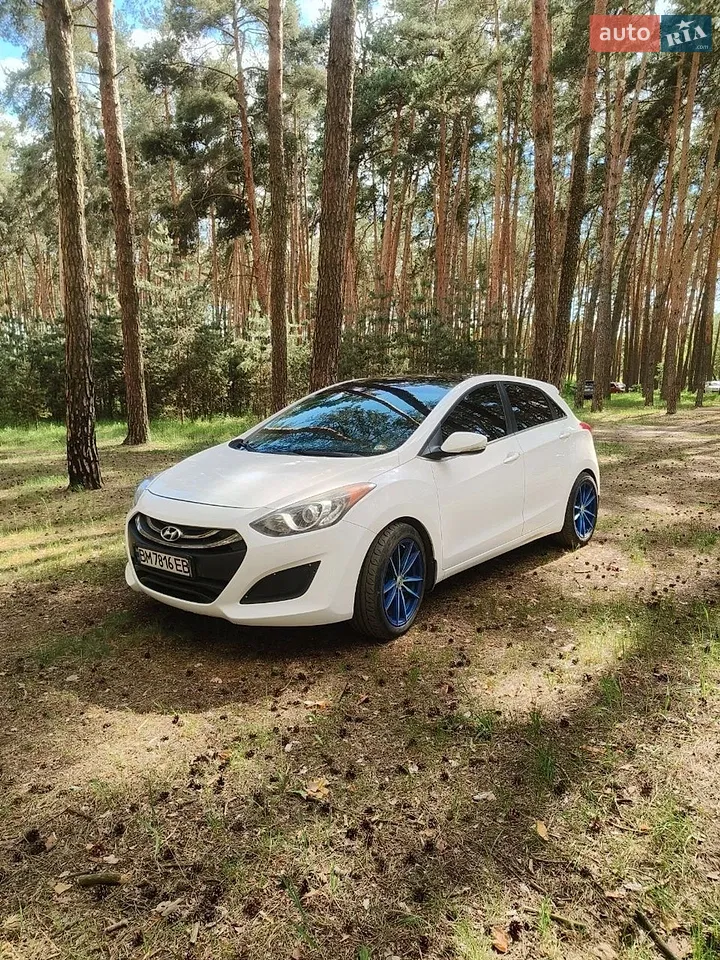 2012 Hyundai Elantra - мініатюра 11