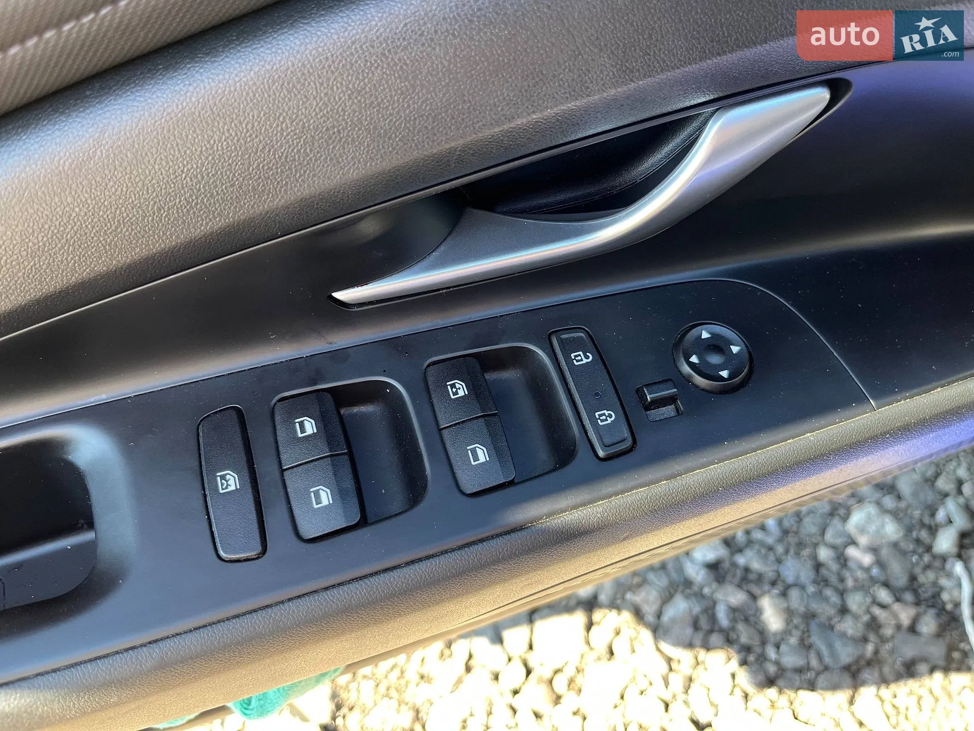 2020 Hyundai Elantra - мініатюра 27