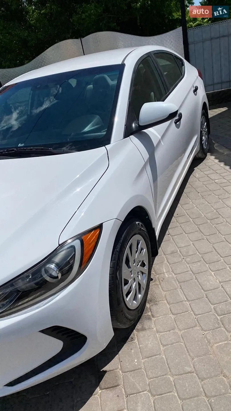2017 Hyundai Elantra - мініатюра 5