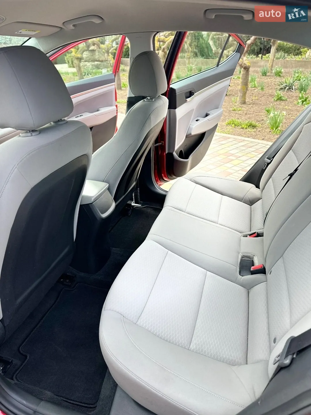 2020 Hyundai Elantra - мініатюра 5