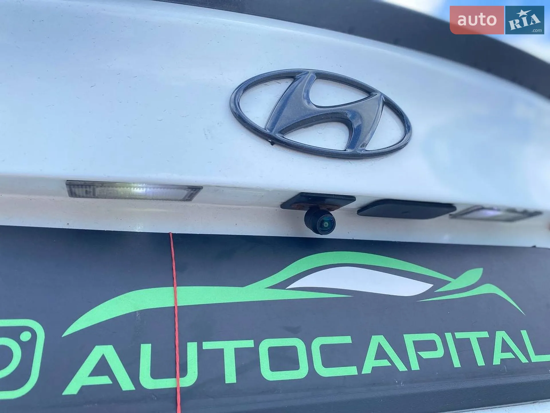 2013 Hyundai Elantra - мініатюра 14