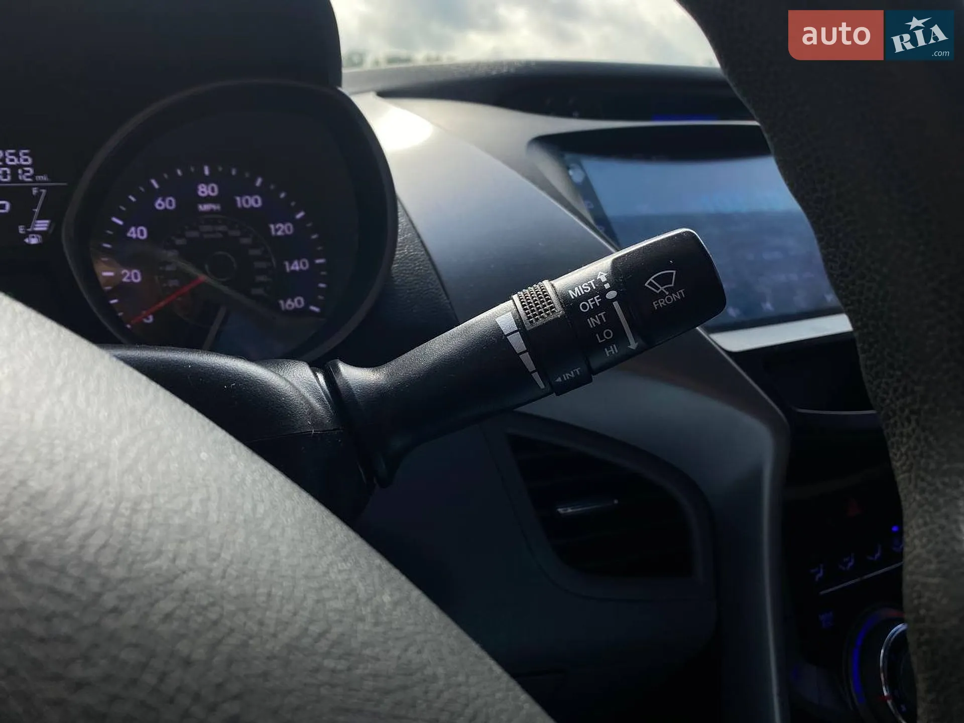 2013 Hyundai Elantra - мініатюра 34