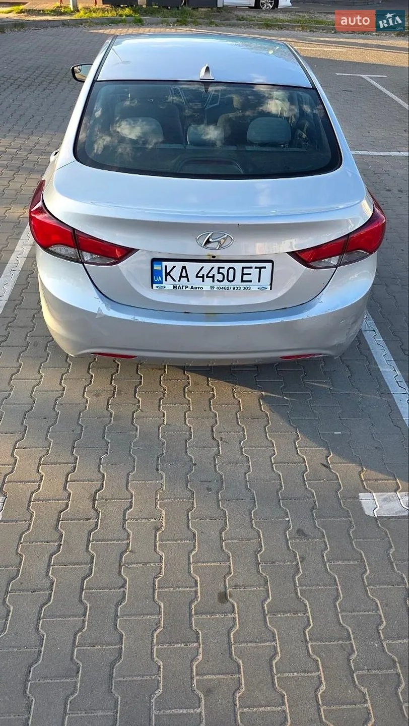 2014 Hyundai Elantra - мініатюра 5