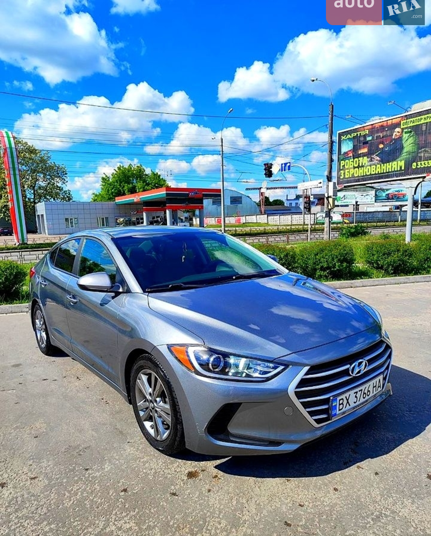 2017 Hyundai Elantra - фото 1