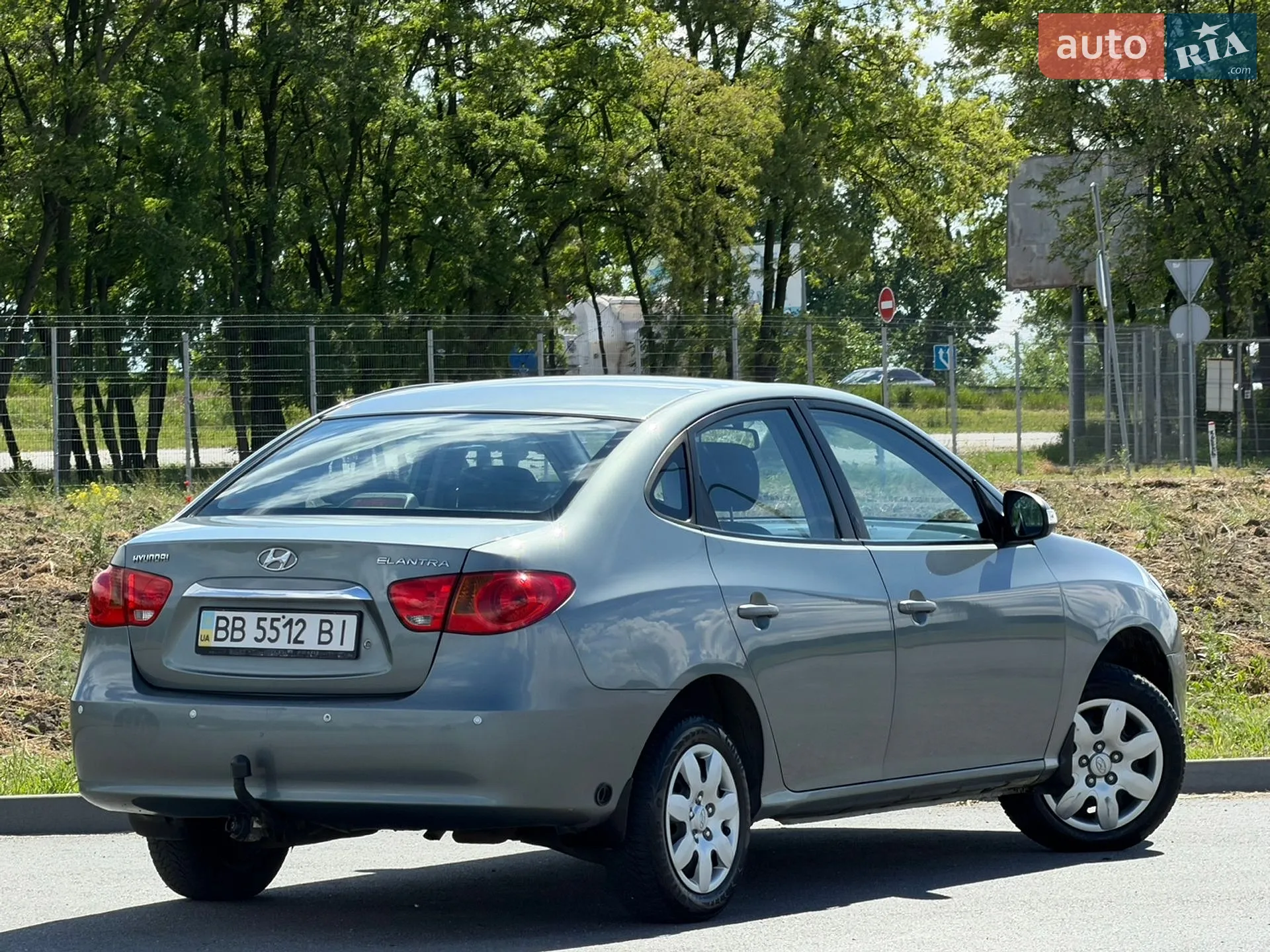2010 Hyundai Elantra - мініатюра 14