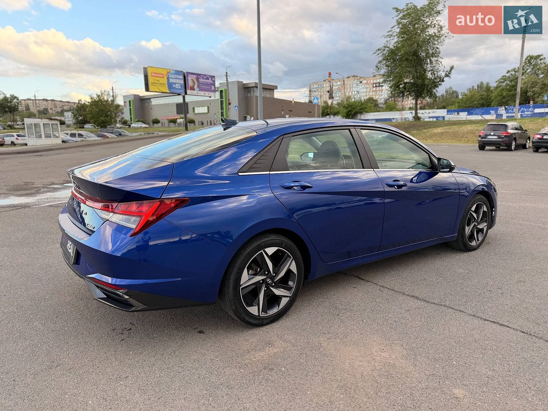 2020 Hyundai Elantra - мініатюра 31