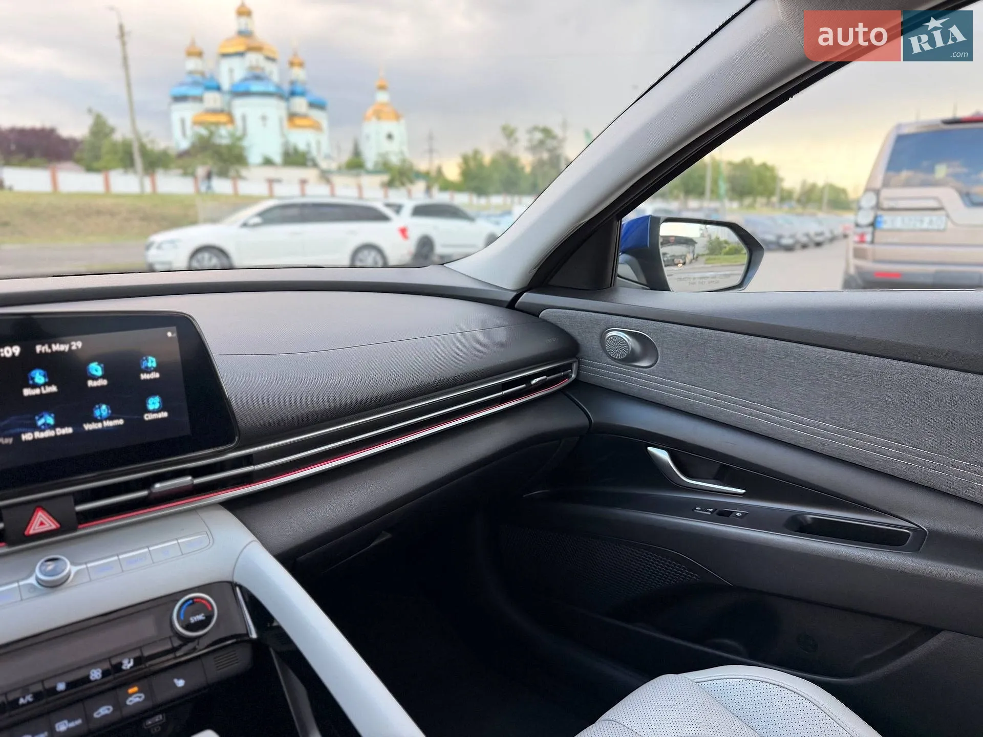 2020 Hyundai Elantra - мініатюра 91