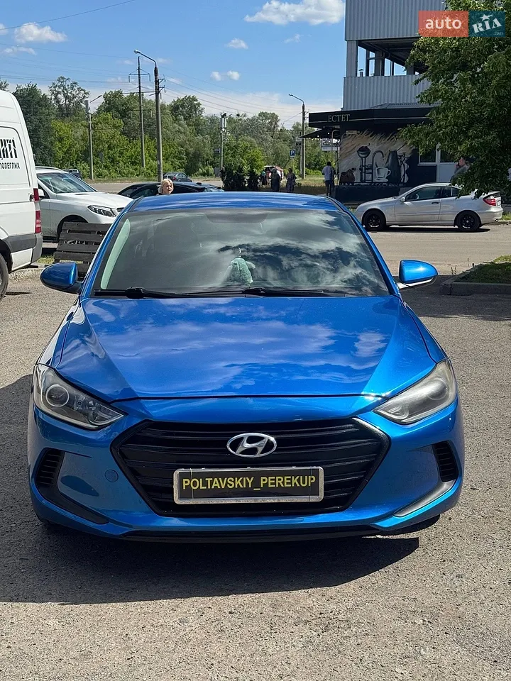 2016 Hyundai Elantra - мініатюра 19