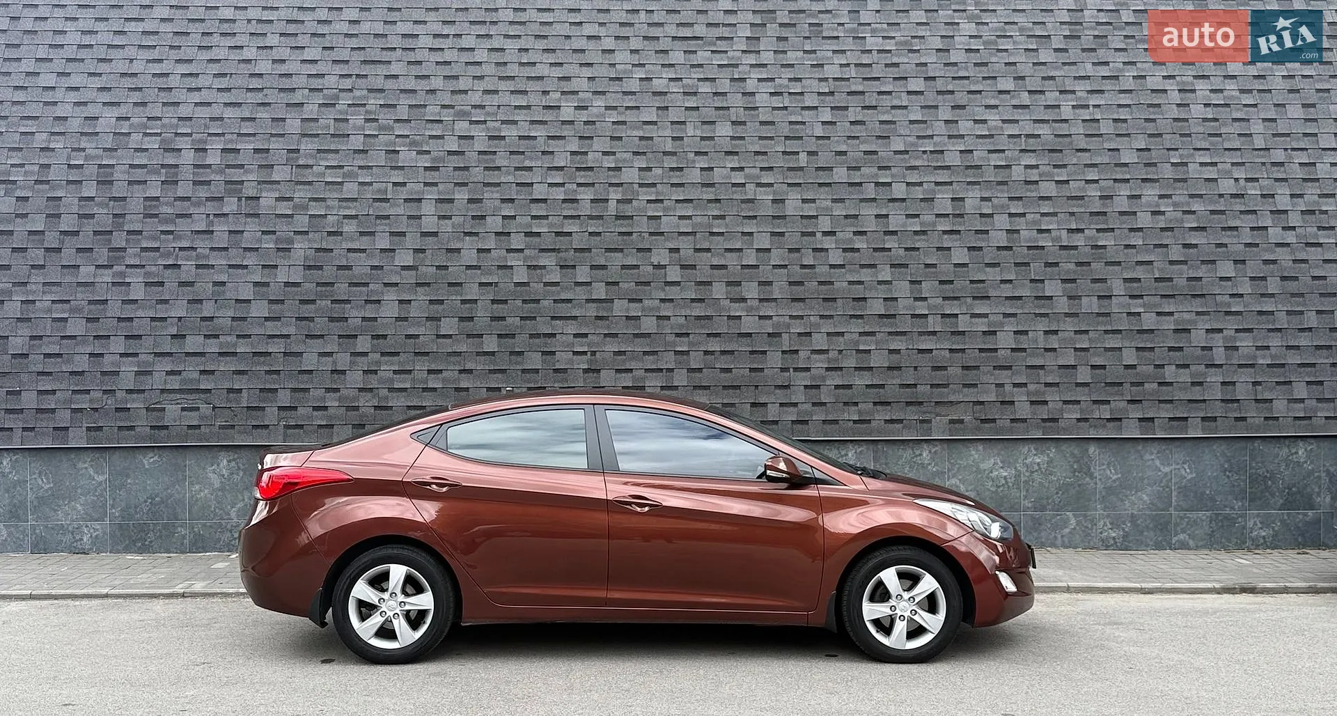 2012 Hyundai Elantra - мініатюра 13
