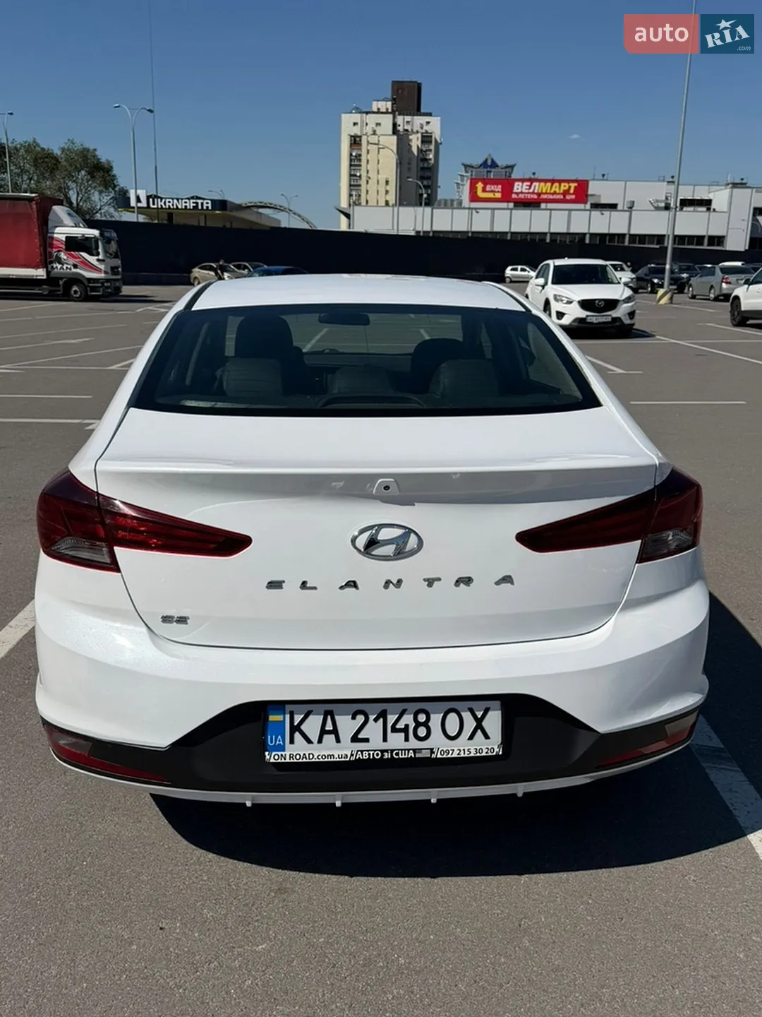 2019 Hyundai Elantra - мініатюра 12