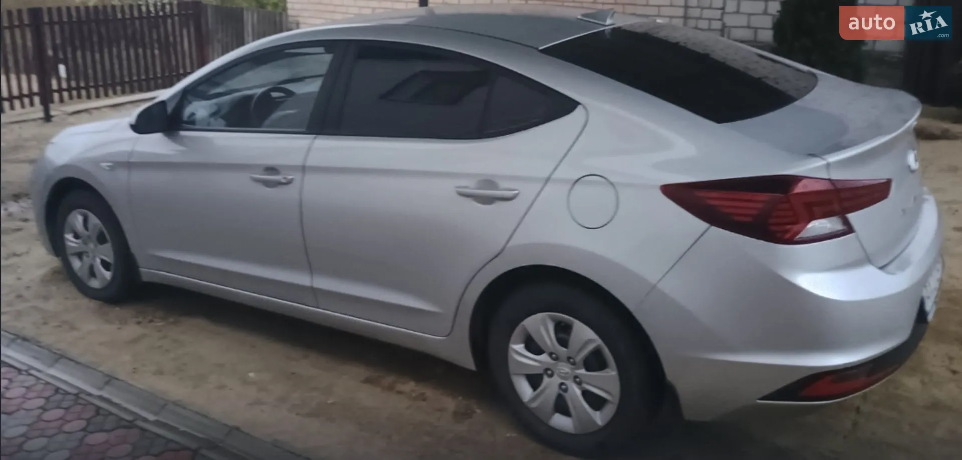2019 Hyundai Elantra - мініатюра 6
