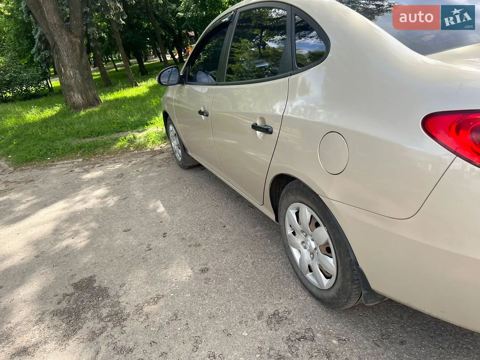 2010 Hyundai Elantra - мініатюра 4