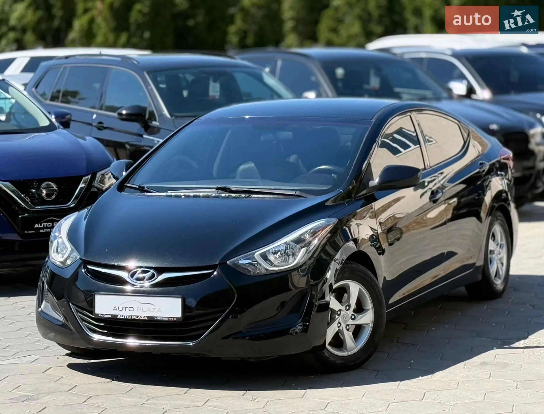 2015 Hyundai Elantra - мініатюра 11