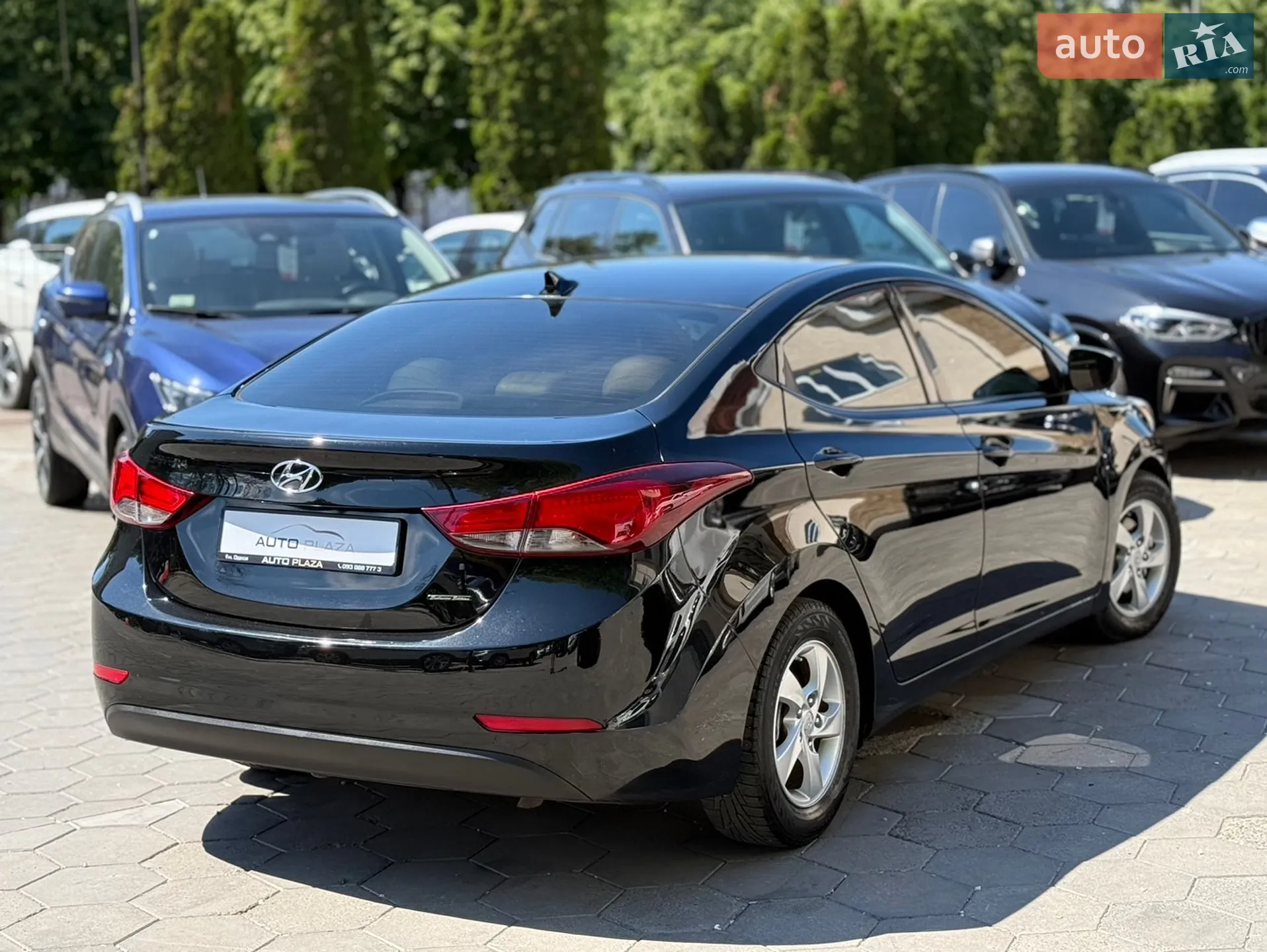 2015 Hyundai Elantra - мініатюра 22