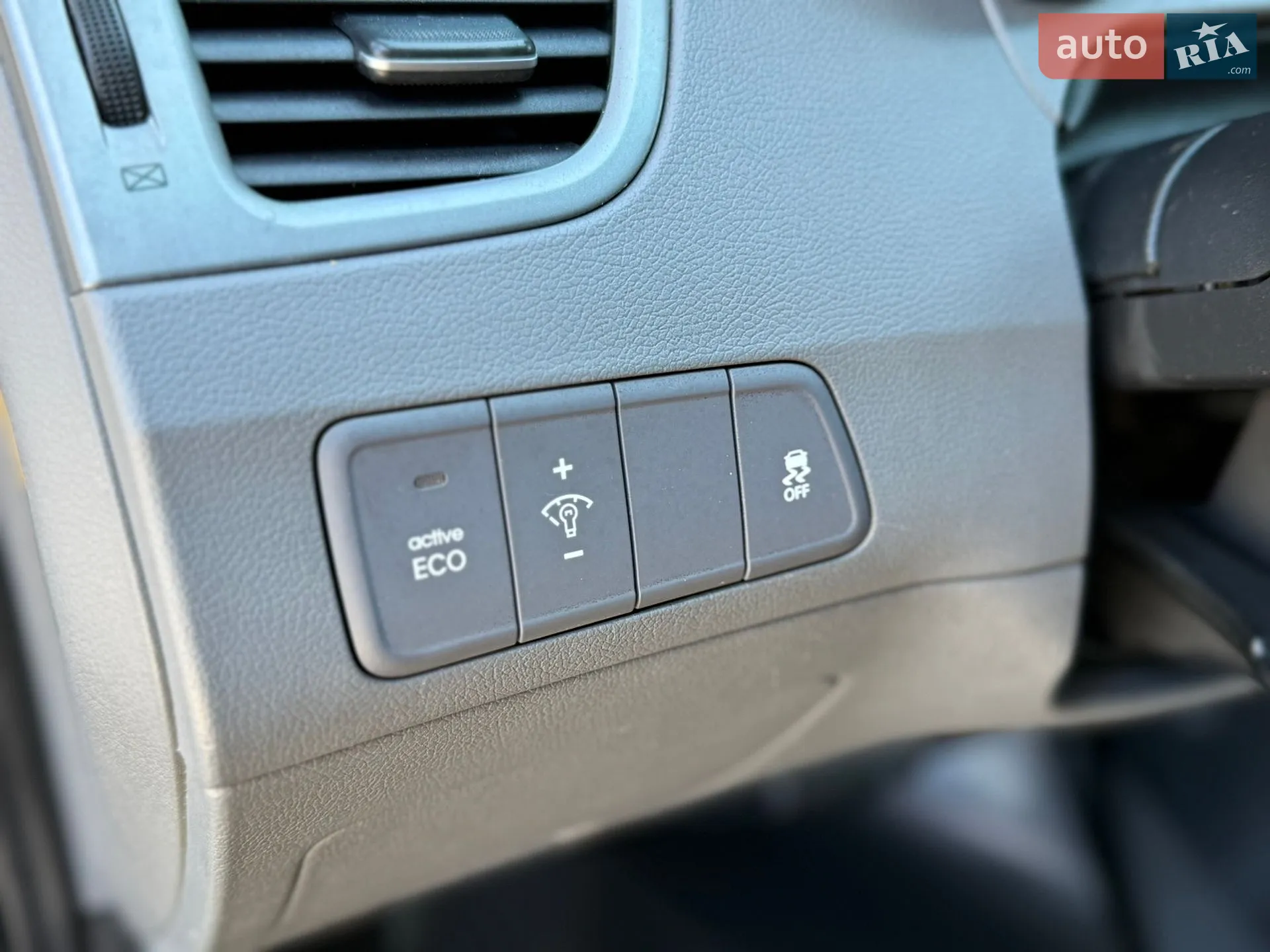 2015 Hyundai Elantra - мініатюра 45